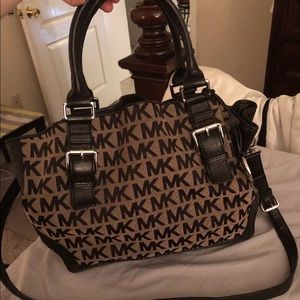 Big shoulder cross body bag Michael Kors